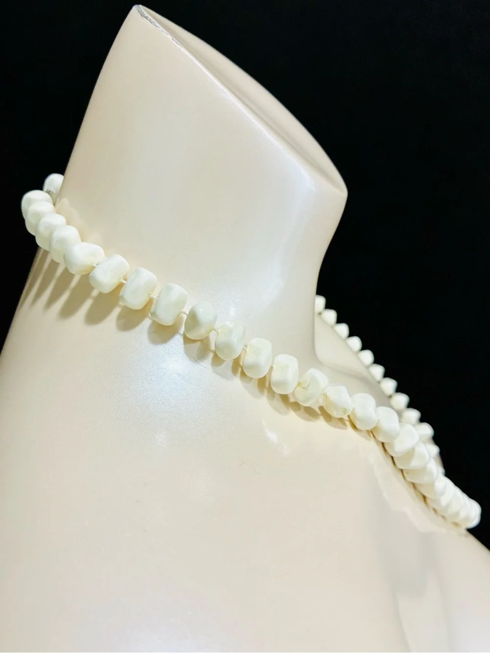 VTG MCM Textured Cream Beaded Women's Necklace - Elegant Strand Lightweight